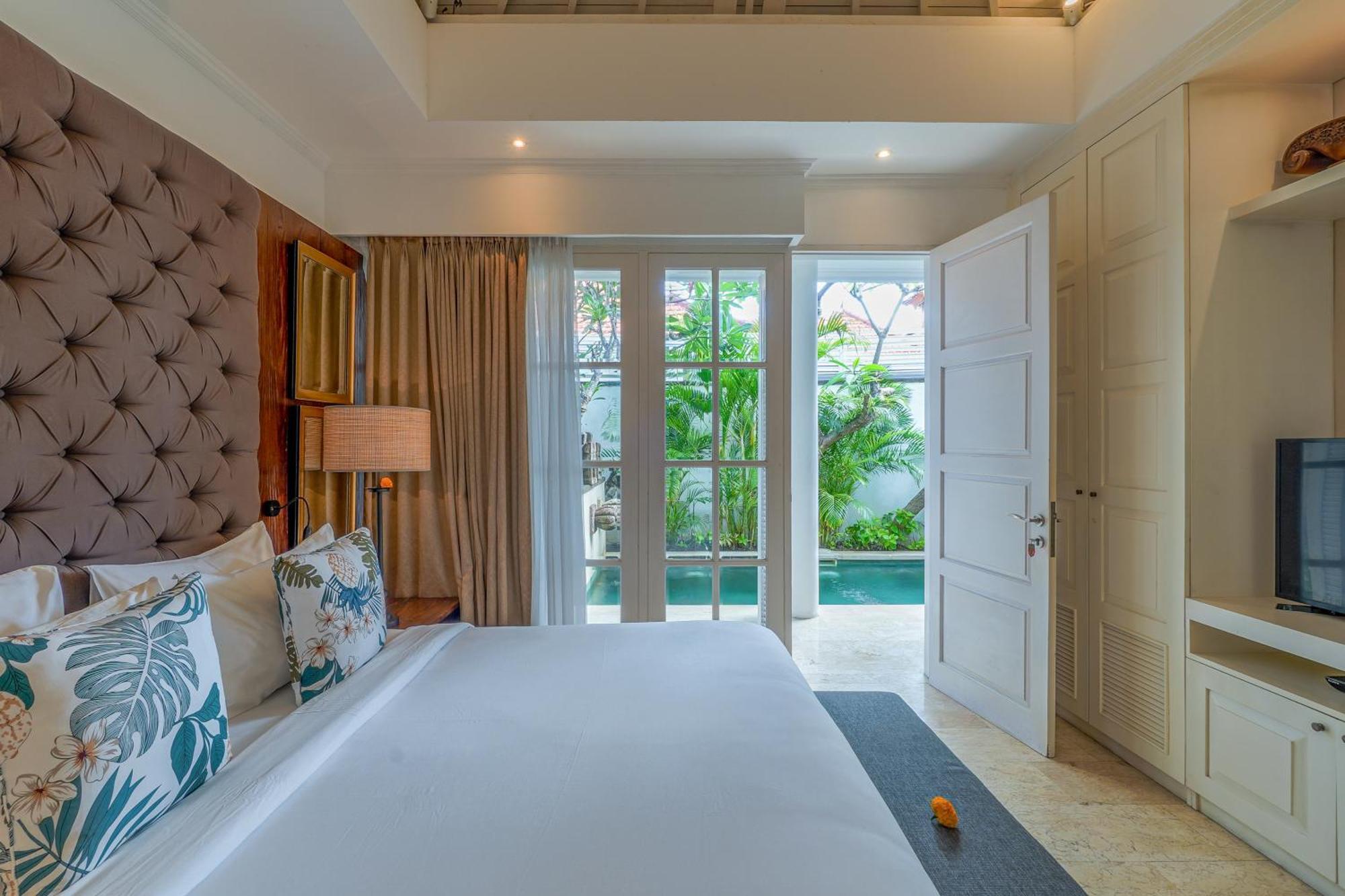 Mosan House - Unique Art-Filled Gem In Perfect Location A Short Walk From The Beach Or Seminyak Square Including Ac Office For Remote Working Luaran gambar