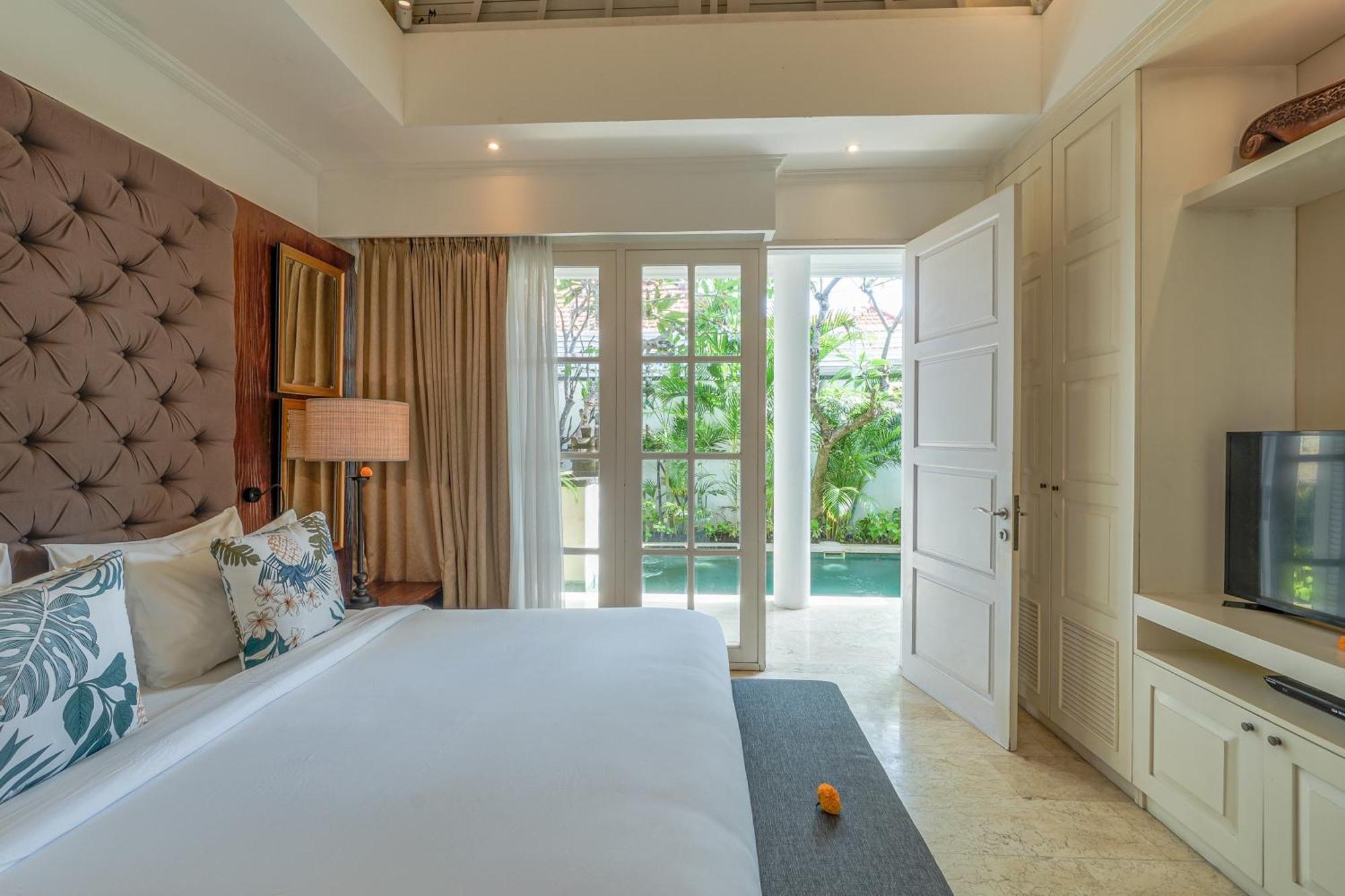 Mosan House - Unique Art-Filled Gem In Perfect Location A Short Walk From The Beach Or Seminyak Square Including Ac Office For Remote Working Luaran gambar