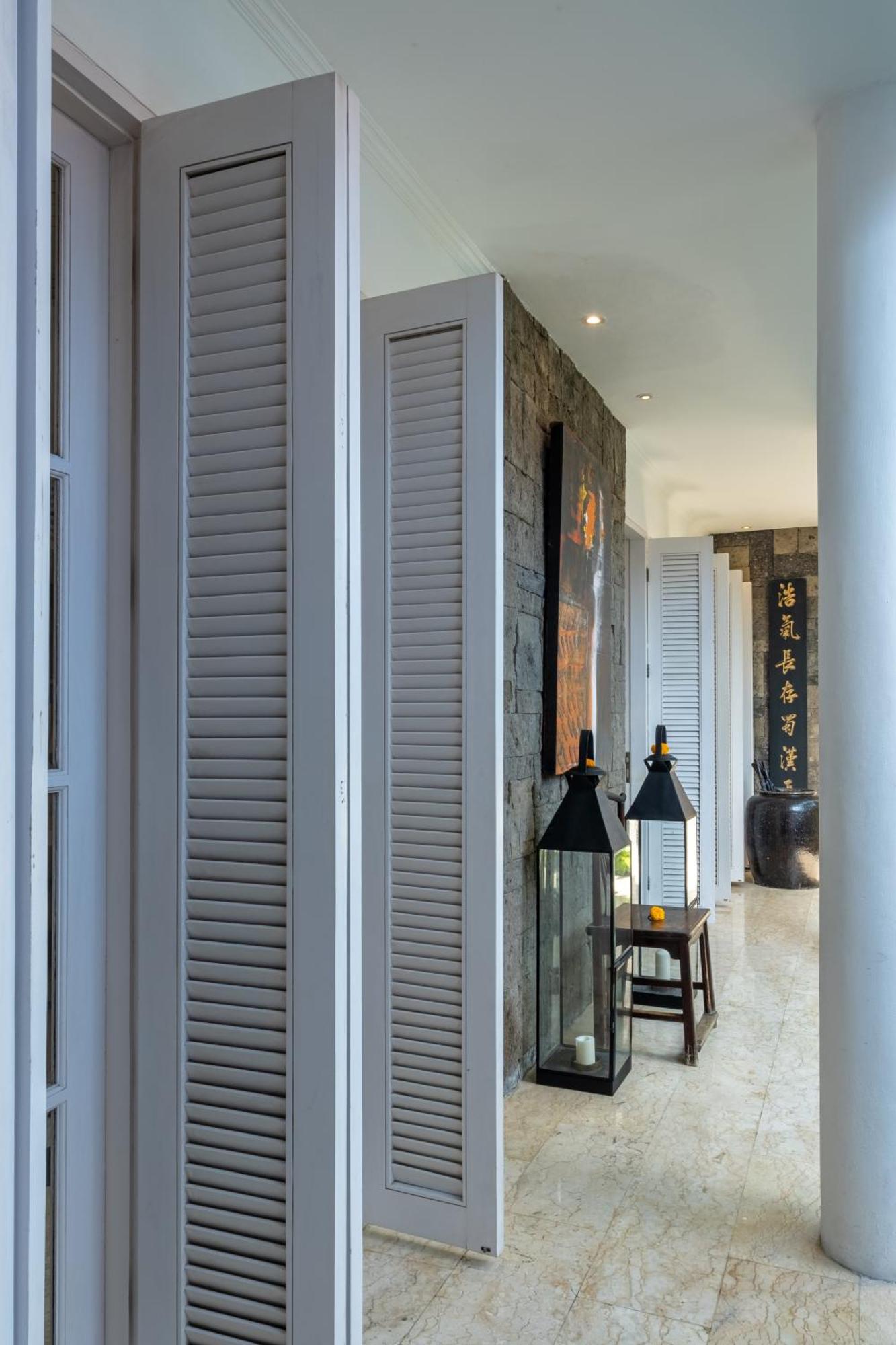 Mosan House - Unique Art-Filled Gem In Perfect Location A Short Walk From The Beach Or Seminyak Square Including Ac Office For Remote Working Luaran gambar